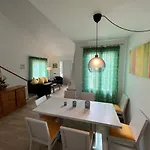 Casa Montse * كالا غلدانا