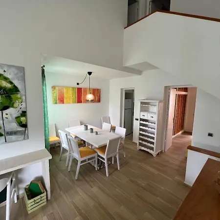 Casa Montse בית נופש קאלה גלדנה
